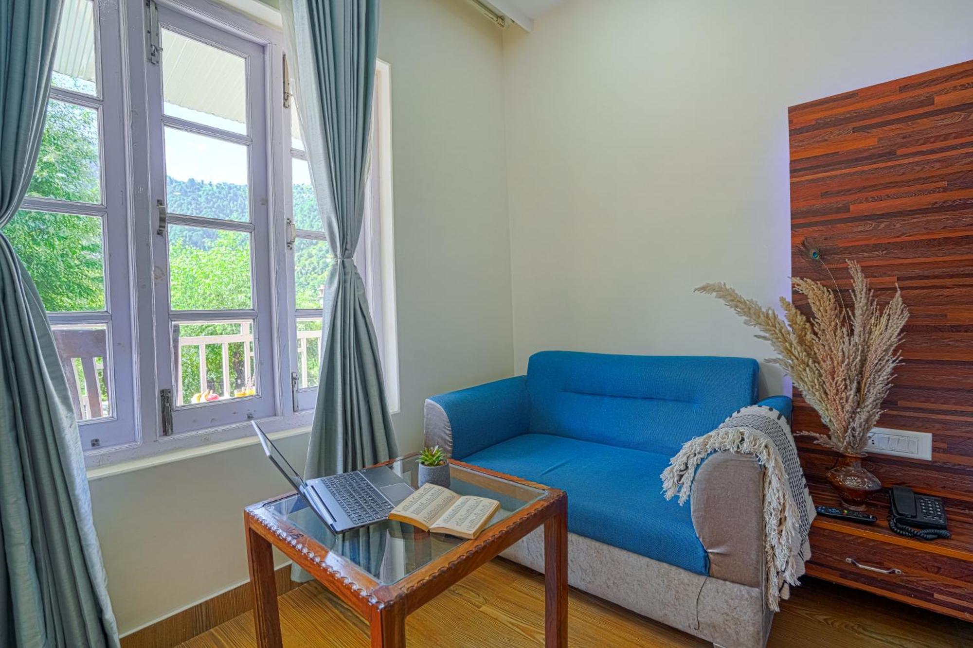 Pax Hotel Rock Villa Swimming Pool Available Dalhousie Bagian luar foto