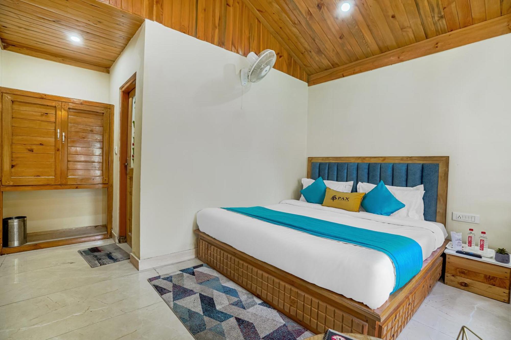 Pax Hotel Rock Villa Swimming Pool Available Dalhousie Bagian luar foto